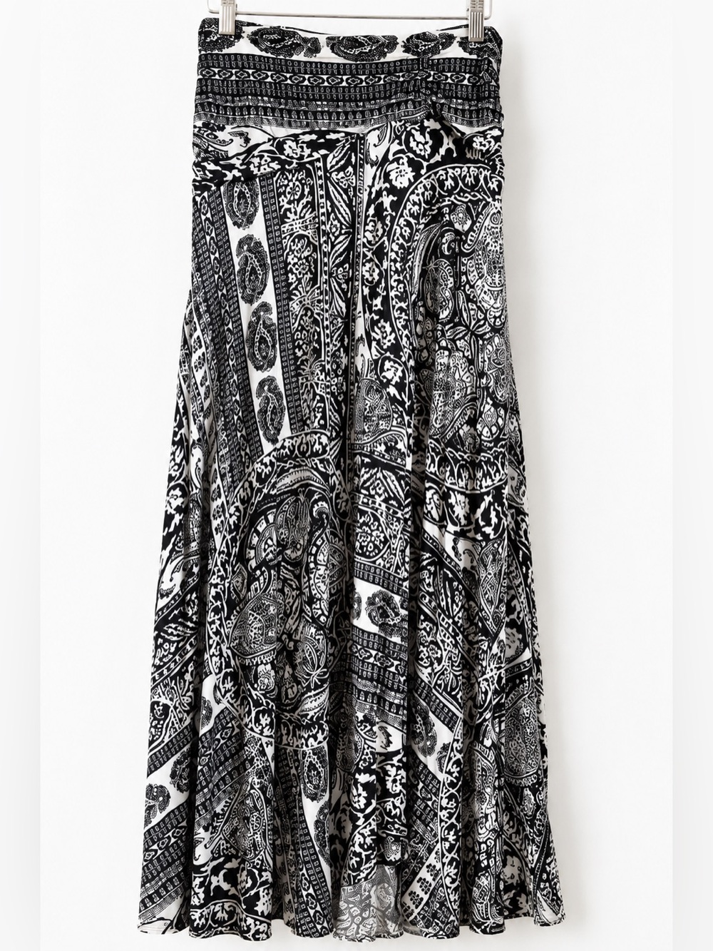 Anthropologie Maeve Boho Maxi Skirt XS Black White Paisley Flowy Festival